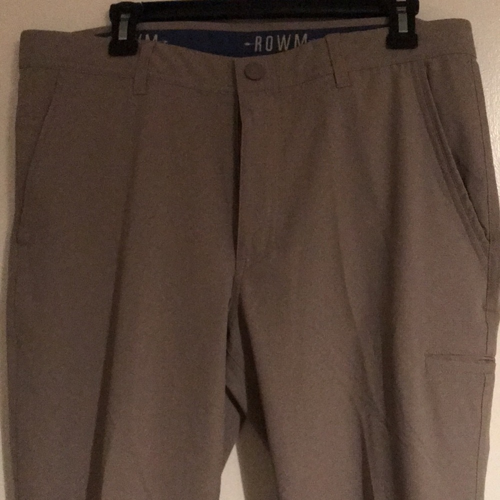 ROWM men’s casual pants. NWOT - Picture 2 of 5